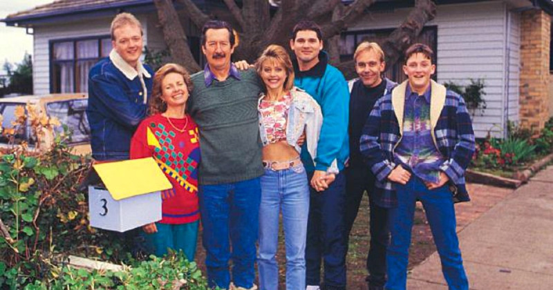 THE CASTLE THE CASTLE